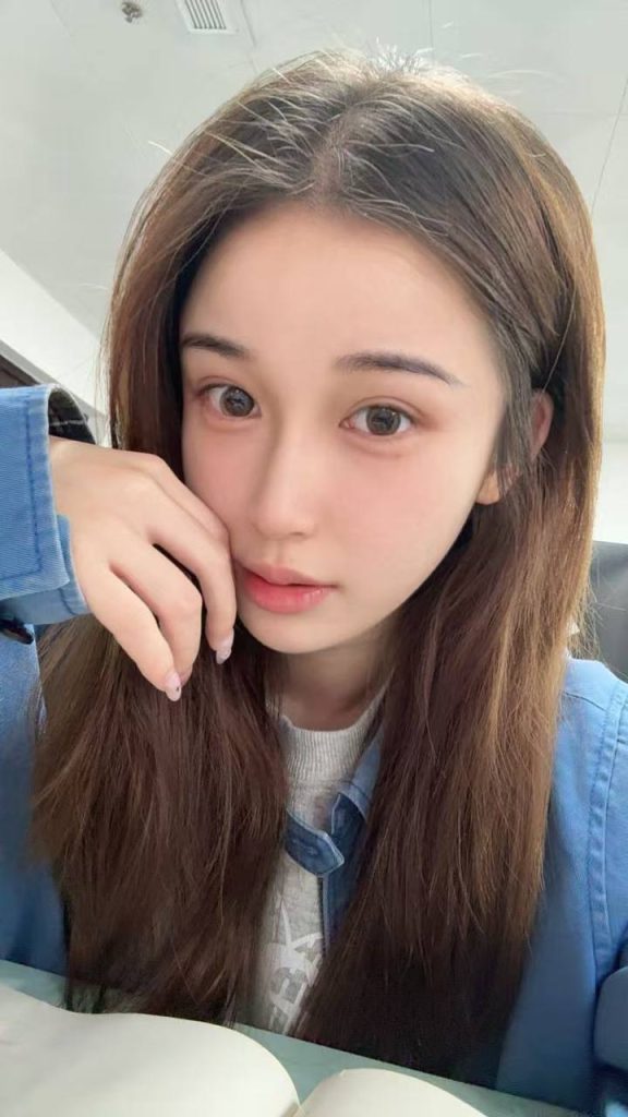 初蕊 图集缩略图 7