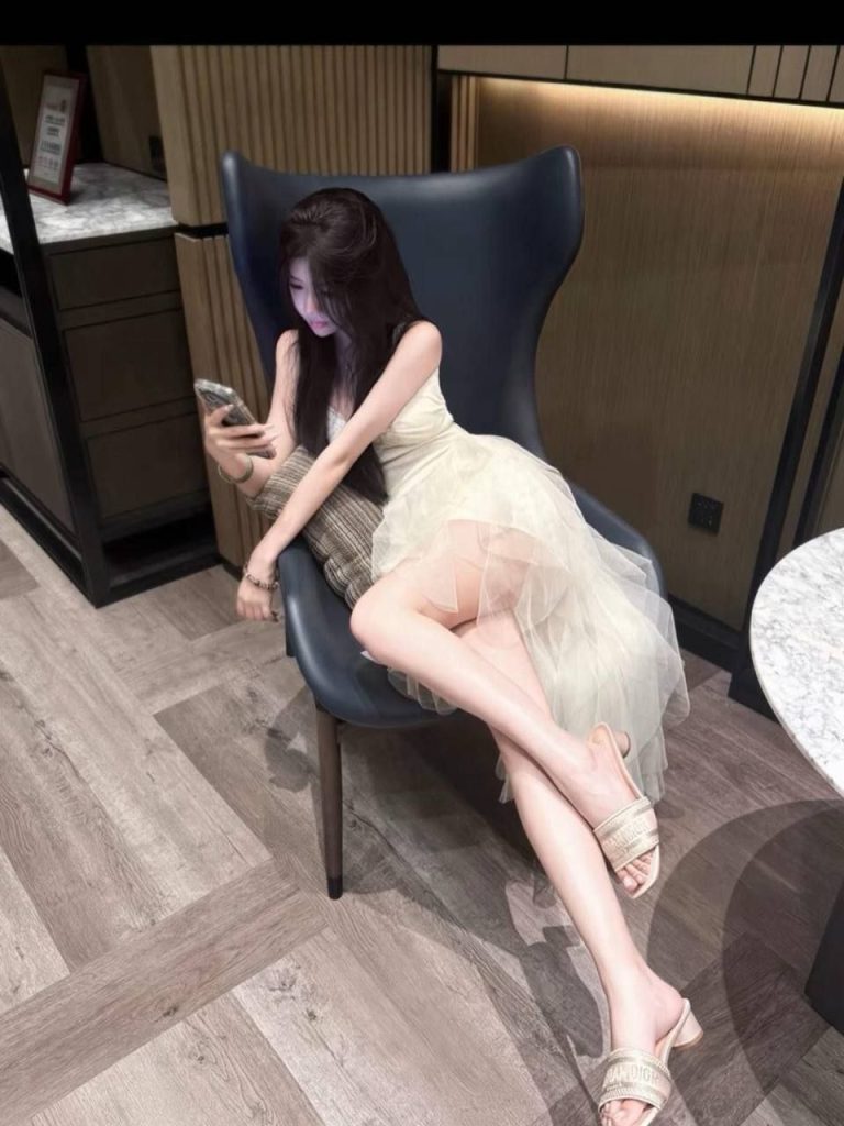 栀伊