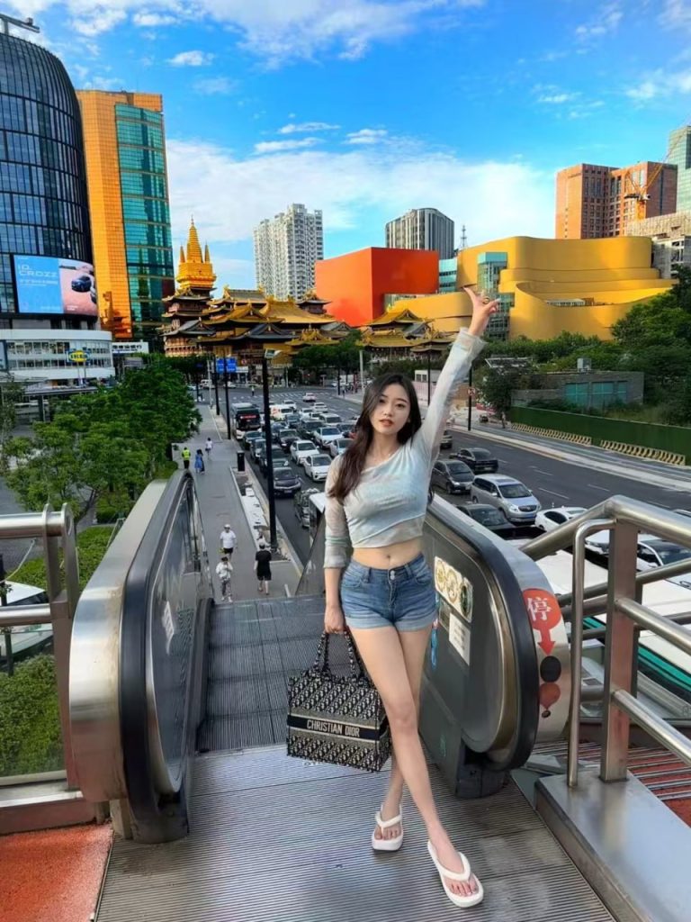 依瑶 照片 2