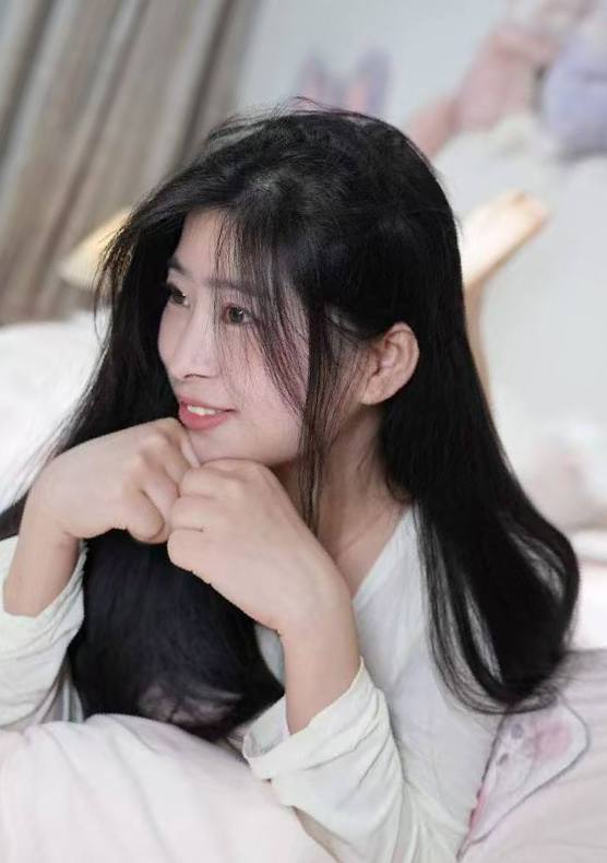 静伊