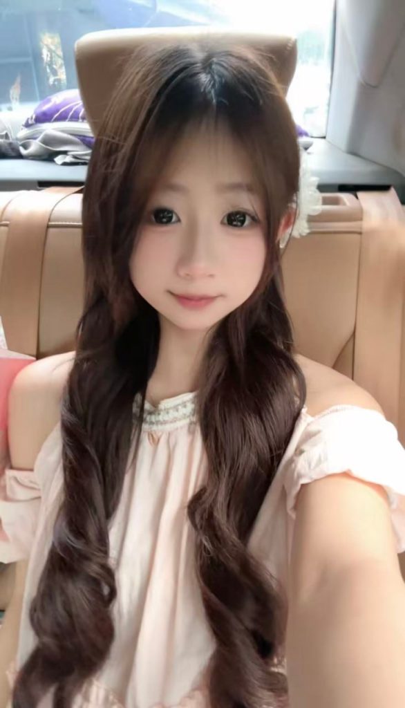 栀羽 照片 3