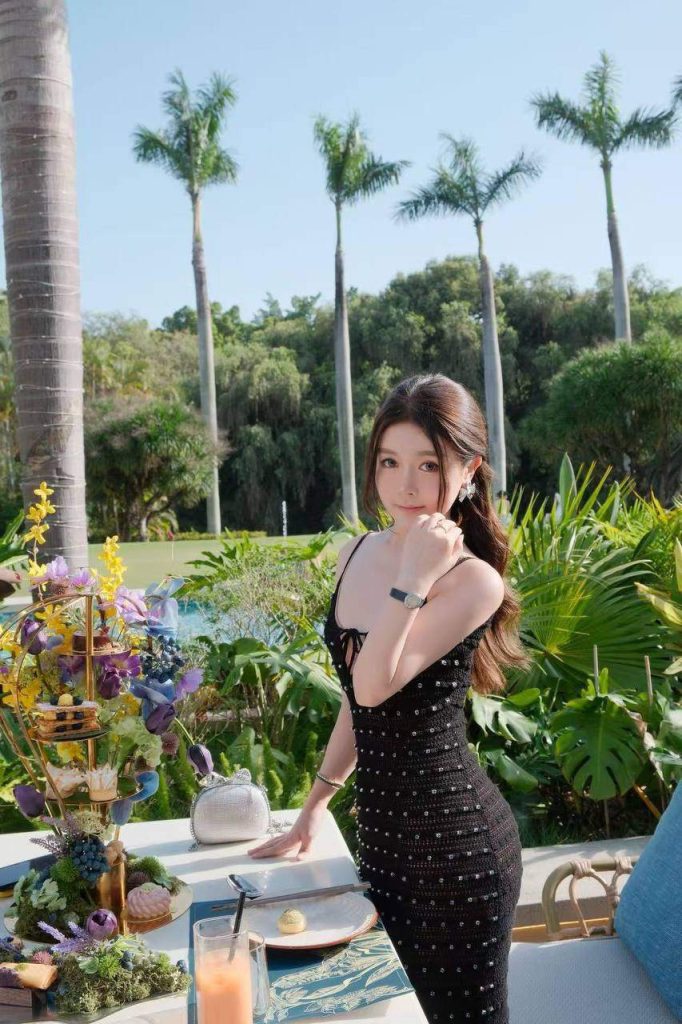 婉诺 图集缩略图 6