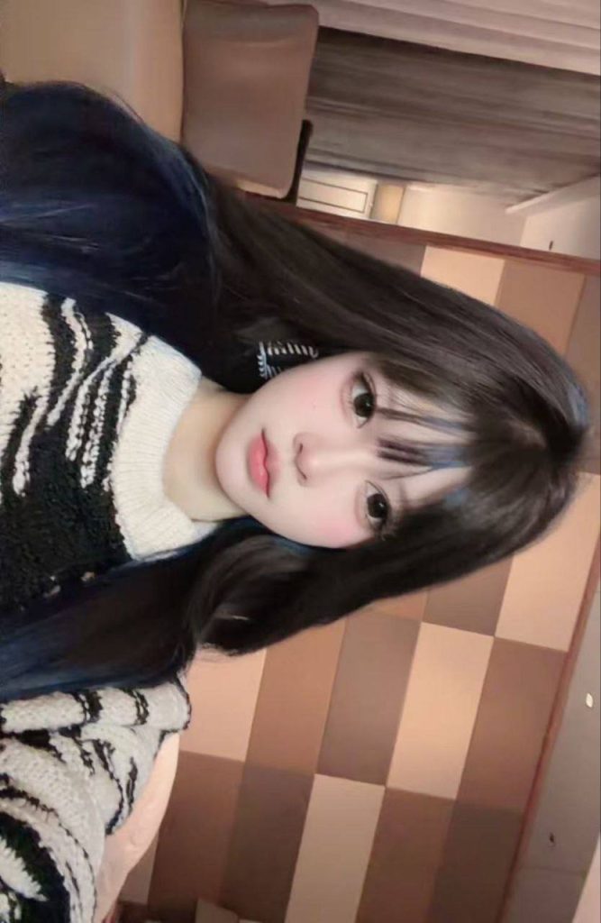 知岚 照片 4